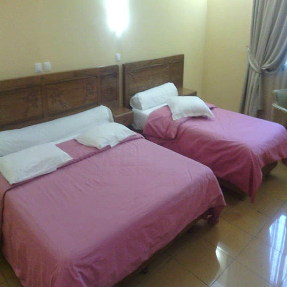Cristal Hotel Bejaia Exterior photo